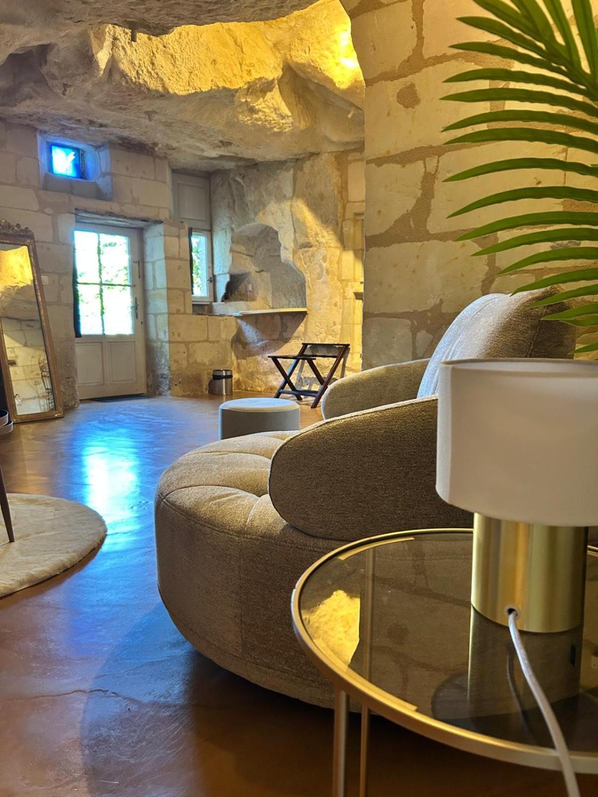 Hotel Logis Demeure De La Vignole Turquant Exteriér fotografie