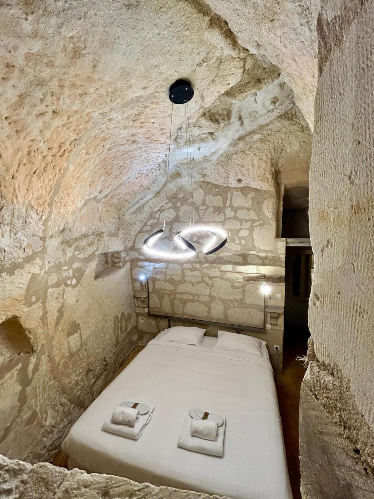 Hotel Logis Demeure De La Vignole Turquant Exteriér fotografie